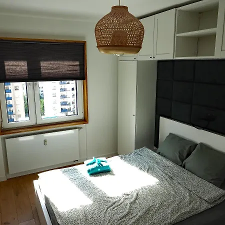 Ferienwohnung Debina Z Widokiem Posen Exterior foto